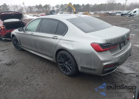 2022 BMW 750 I xDrive z USA, uszkodzony, nr VIN WBA7U2C05NCJ06571